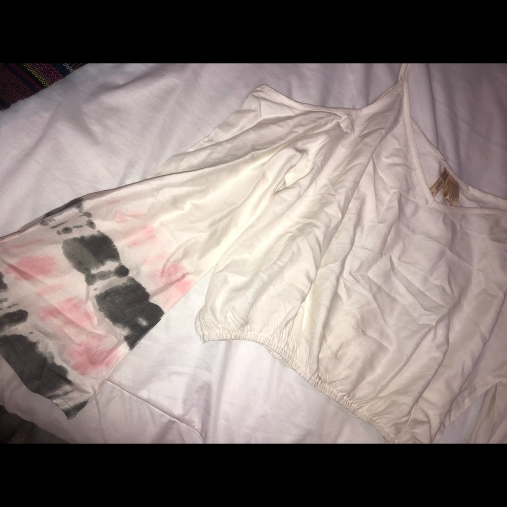 Blouse - Picture 2 of 3